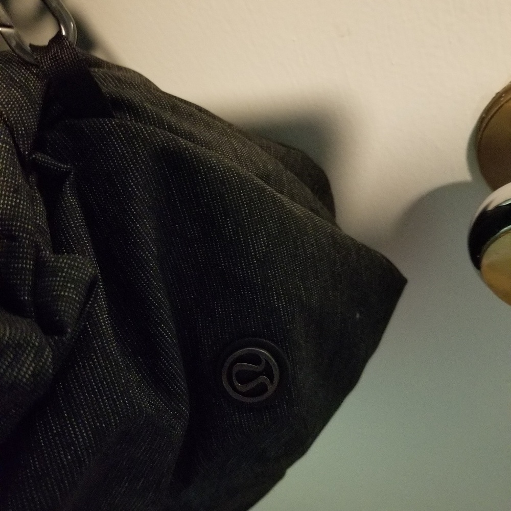 Lululemon convertible bag